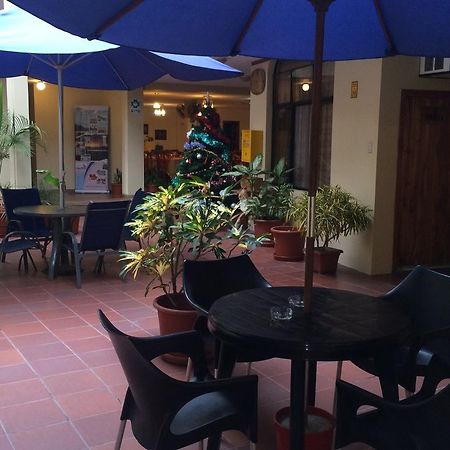 Hotel Red Booby Puerto Ayora  Eksteriør bilde