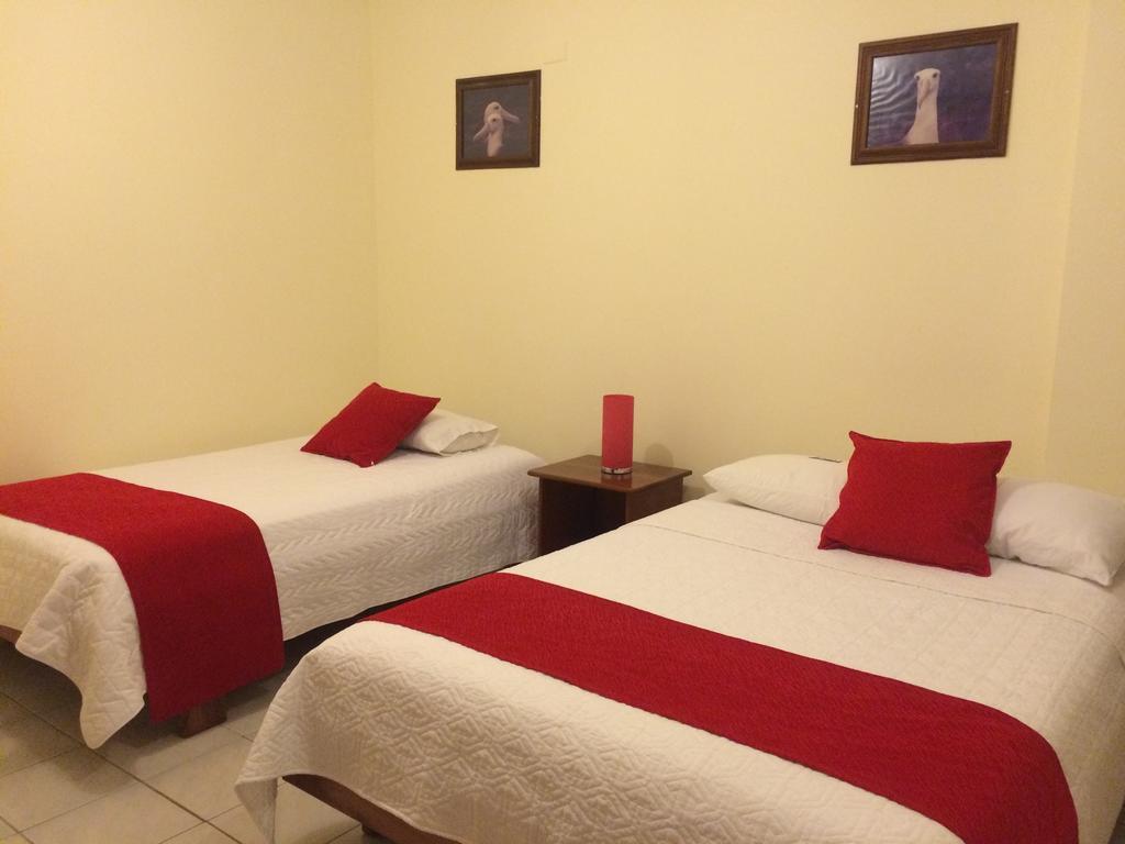 Hotel Red Booby Puerto Ayora  Rom bilde