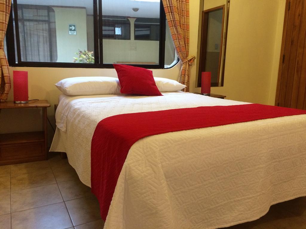 Hotel Red Booby Puerto Ayora  Rom bilde
